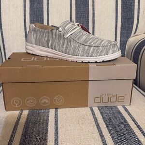 Hey Dude Wendy Sox — NIB (Size 9)